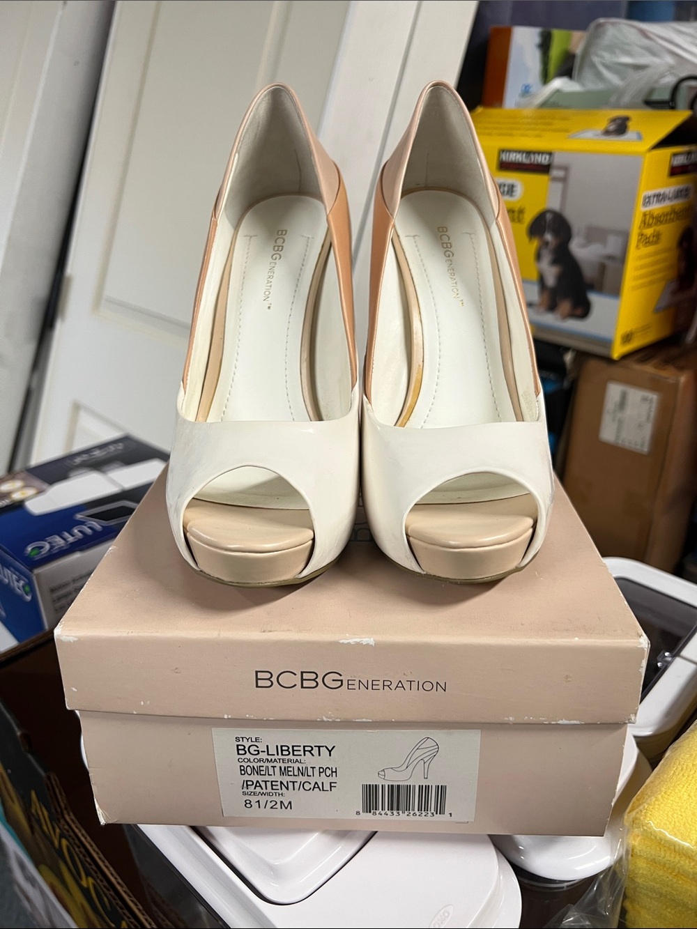 Pre-Owned: BCBGeneration Two-Tone Peep-Toe Heels in Cream and Peach